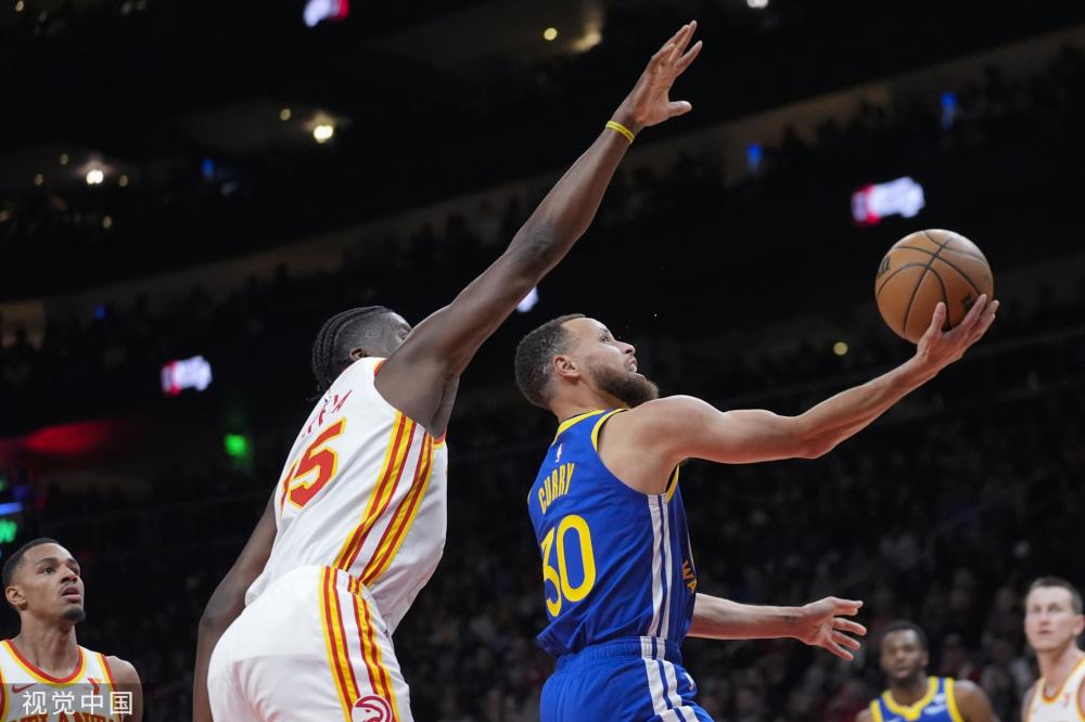 无数球迷在 无数球迷在