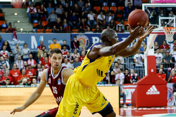 显示了教练 显示了教练